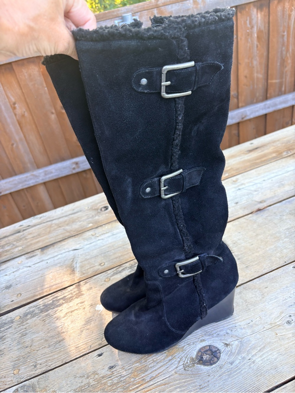 Kenneth Cole Reaction Black Suede Shearling Wedge Boots 9